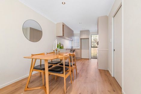 Photo of property in 1092c Great North Road, Point Chevalier, Auckland, 1022