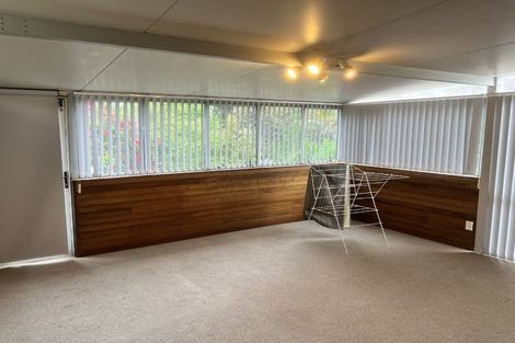 Photo of property in 73 Hartley Terrace, Massey, Auckland, 0614