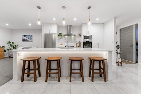 Photo of property in 30 Kuru Place, Papamoa, 3118