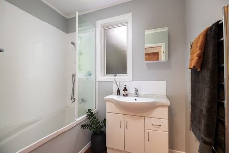 Photo of property in 79 Awanui Street, Merrilands, New Plymouth, 4312