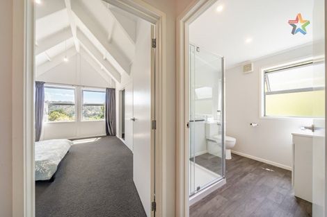 Photo of property in 129 Manuka Street, Stokes Valley, Lower Hutt, 5019