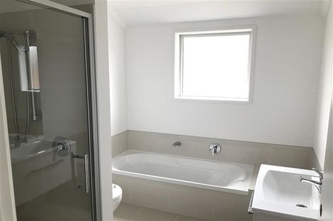 Photo of property in 12 Matawai Puna Drive, Pukekohe, 2120