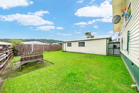Photo of property in 27 Trelawney Road, Wainuiomata, Lower Hutt, 5014