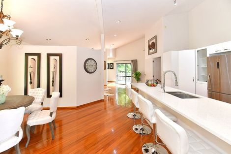 Photo of property in 16 Dee Place, Torbay, Auckland, 0630
