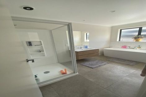 Photo of property in 11 Empire Crescent, Papamoa, 3118