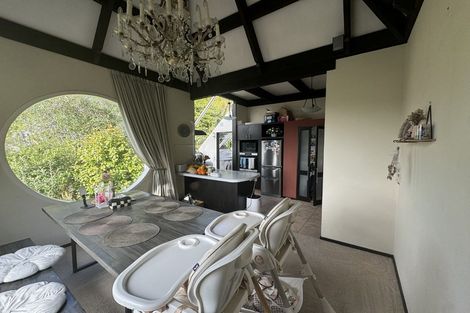 Photo of property in 454a Stokes Valley Road, Stokes Valley, Lower Hutt, 5019