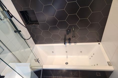 Photo of property in 64 Central Terrace, Kelburn, Wellington, 6012