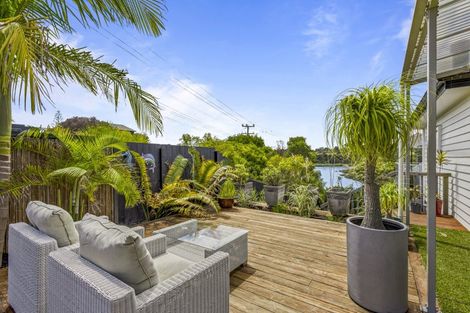 Photo of property in 9 Tauwaka Crescent, Riverhead, 0820