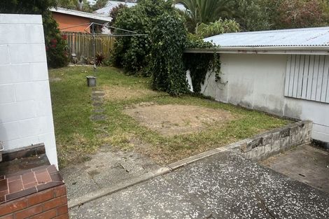 Photo of property in 64 Awaruku Road, Torbay, Auckland, 0630