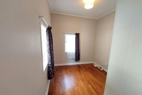 Photo of property in 31 Salisbury Road, Birkdale, Auckland, 0626
