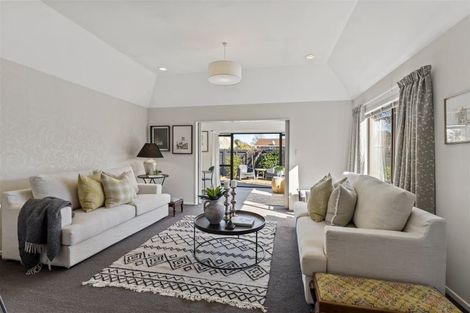 Photo of property in 54a Searells Road, Strowan, Christchurch, 8052