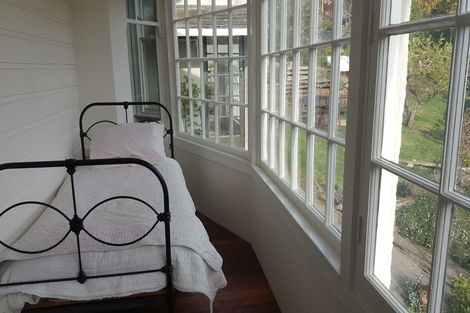 Photo of property in 28 Motu Street, Saint Clair, Dunedin, 9012