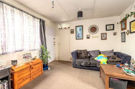 Photo of property in 24 Neal Street, Temuka, 7920