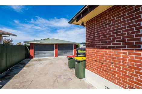 Photo of property in 6 Durham Street, Waimate, 7924