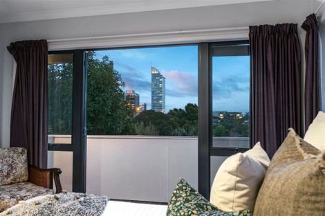 Photo of property in 4c Rewiti Avenue, Takapuna, Auckland, 0622