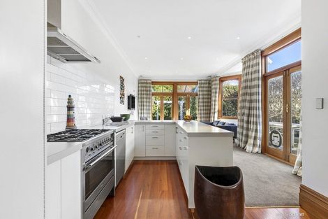 Photo of property in 19 Brougham Street, Mount Victoria, Wellington, 6011