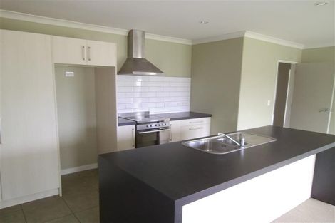 Photo of property in 10 Tamihana Street, Otaki, 5512