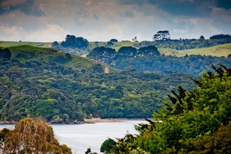 Photo of property in 38 Main Road, Raglan, 3225