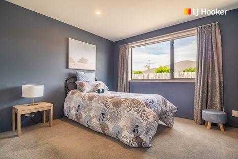 Photo of property in 40 Sunninghurst Drive, Fairfield, Dunedin, 9018