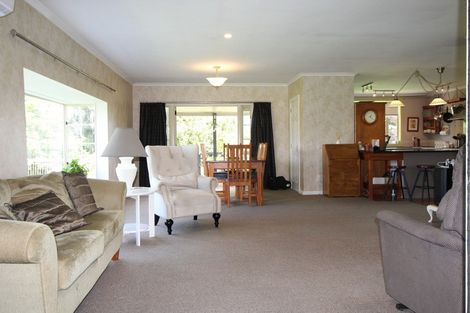 Photo of property in 2337 Rangiwahia Road, Rangiwahia, Kimbolton, 4774