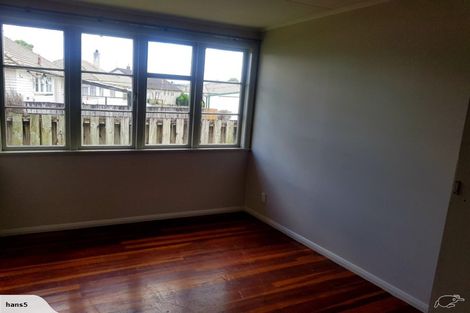 Photo of property in 9 Willis Street, Bader, Hamilton, 3206