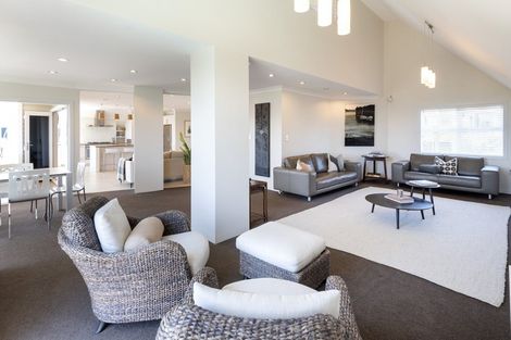 Photo of property in 13 Compass Way, Half Moon Bay, Auckland, 2012