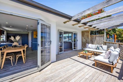 Photo of property in 16 Puni Street, Fitzroy, New Plymouth, 4312