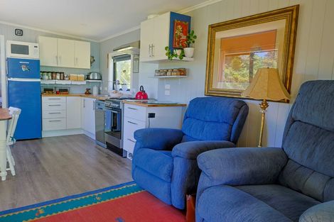 Photo of property in 245 Horokiwi Road, Horokiwi, Wellington, 5016