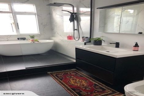 Photo of property in 39 Renfrew Avenue, Sandringham, Auckland, 1041