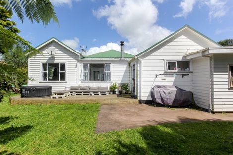 Photo of property in 16a Cyrus Street, Whalers Gate, New Plymouth, 4310
