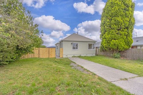 Photo of property in 16 Garvins Road, Hornby, Christchurch, 8042