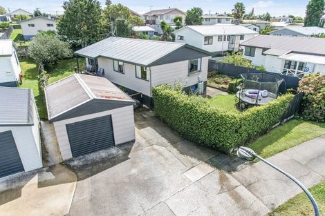 Photo of property in 40 Lindsay Crescent, Nawton, Hamilton, 3200