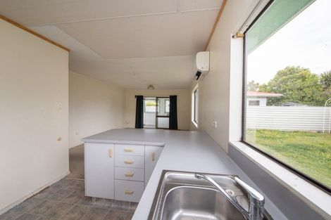 Photo of property in 42 Monckton Street, Feilding, 4702