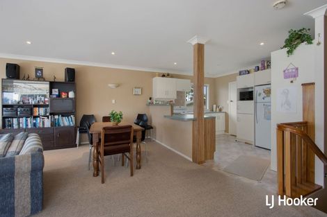 Photo of property in 70 Bway Road, Waihi Beach, 3611