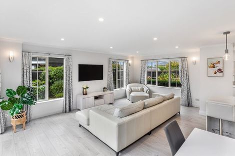 Photo of property in 9 Strathmore Gardens, Burwood, Christchurch, 8061