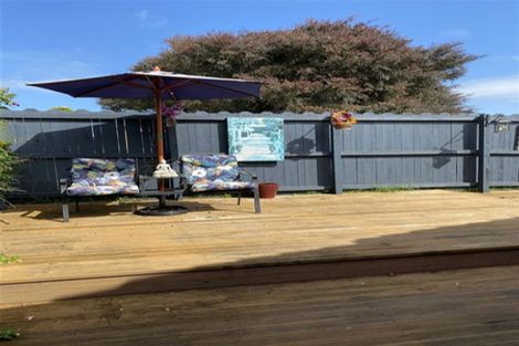 Photo of property in 4 Fitchburg Place, Mangere, Auckland, 2022