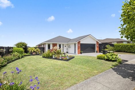Photo of property in 2 Westmuir Crescent, Pokeno, 2402