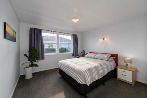 Photo of property in 1/1007 Duke Street, Mahora, Hastings, 4120