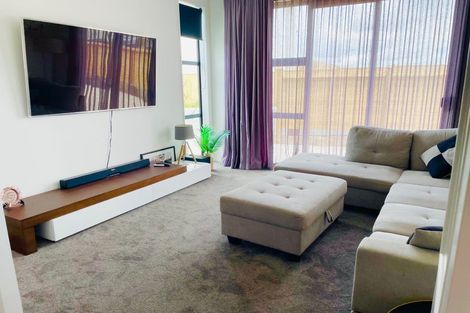 Photo of property in 1 Silverhill Lane, Silverdale, 0932