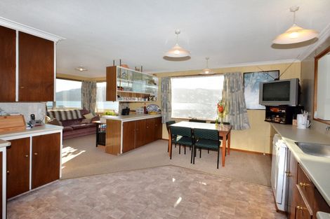 Photo of property in 27 Bayne Terrace, Macandrew Bay, Dunedin, 9014