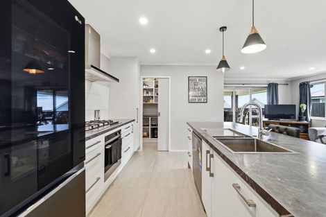 Photo of property in 121 Harakeke Drive, Wharewaka, Taupo, 3330