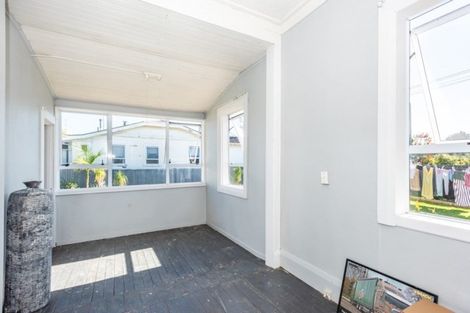 Photo of property in 1a Dickson Street, Kaiti, Gisborne, 4010