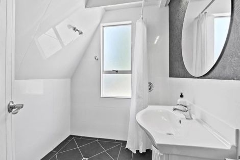 Photo of property in 26 Tahi Street, Mapua, 7005