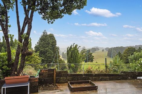 Photo of property in 19 Tauraroa Road, Maungakaramea, Whangarei, 0178