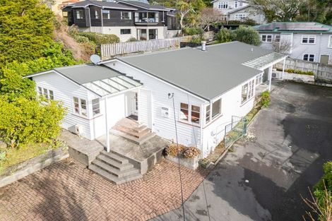 Photo of property in 307 Karori Road, Karori, Wellington, 6012