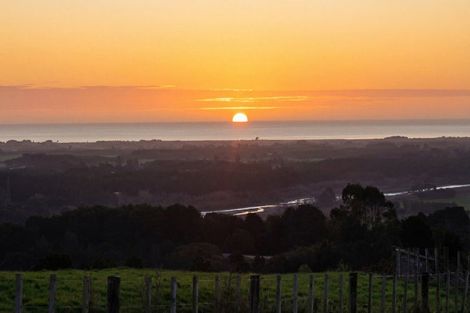 Photo of property in 141 Kaitawa Road, Hautere, Otaki, 5582