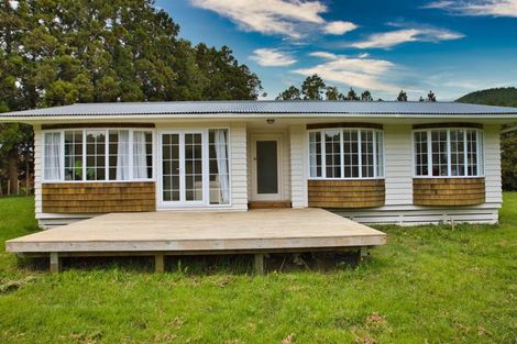 Photo of property in 805 Whangaripo Valley Road, Whangaripo, Wellsford, 0972