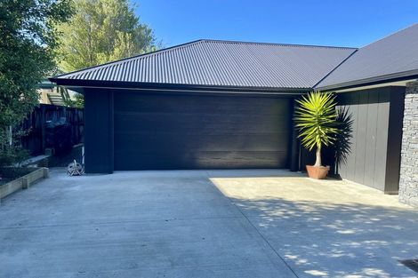 Photo of property in 21a Murray Street, Wallaceville, Upper Hutt, 5018