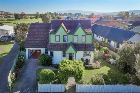 Photo of property in 10 Kent Place, Mosgiel, 9024