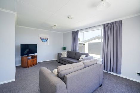 Photo of property in 75 Glenalmond Crescent, Rockdale, Invercargill, 9812